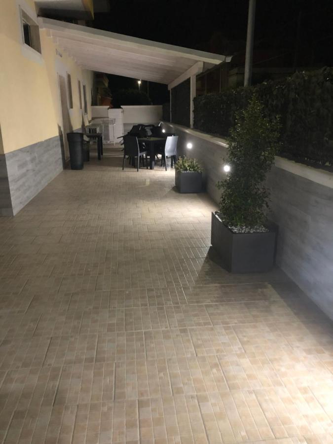 B&B A Casa Di Papi Lizzano  Exterior photo
